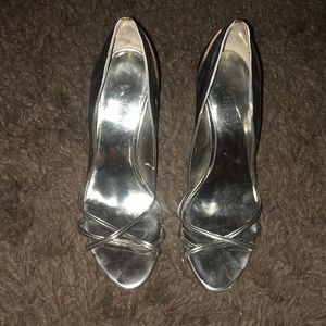 Guess heels